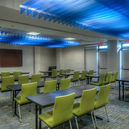 Holiday Inn Express Hotel & Suites Tempe By Ihg Экстерьер фото