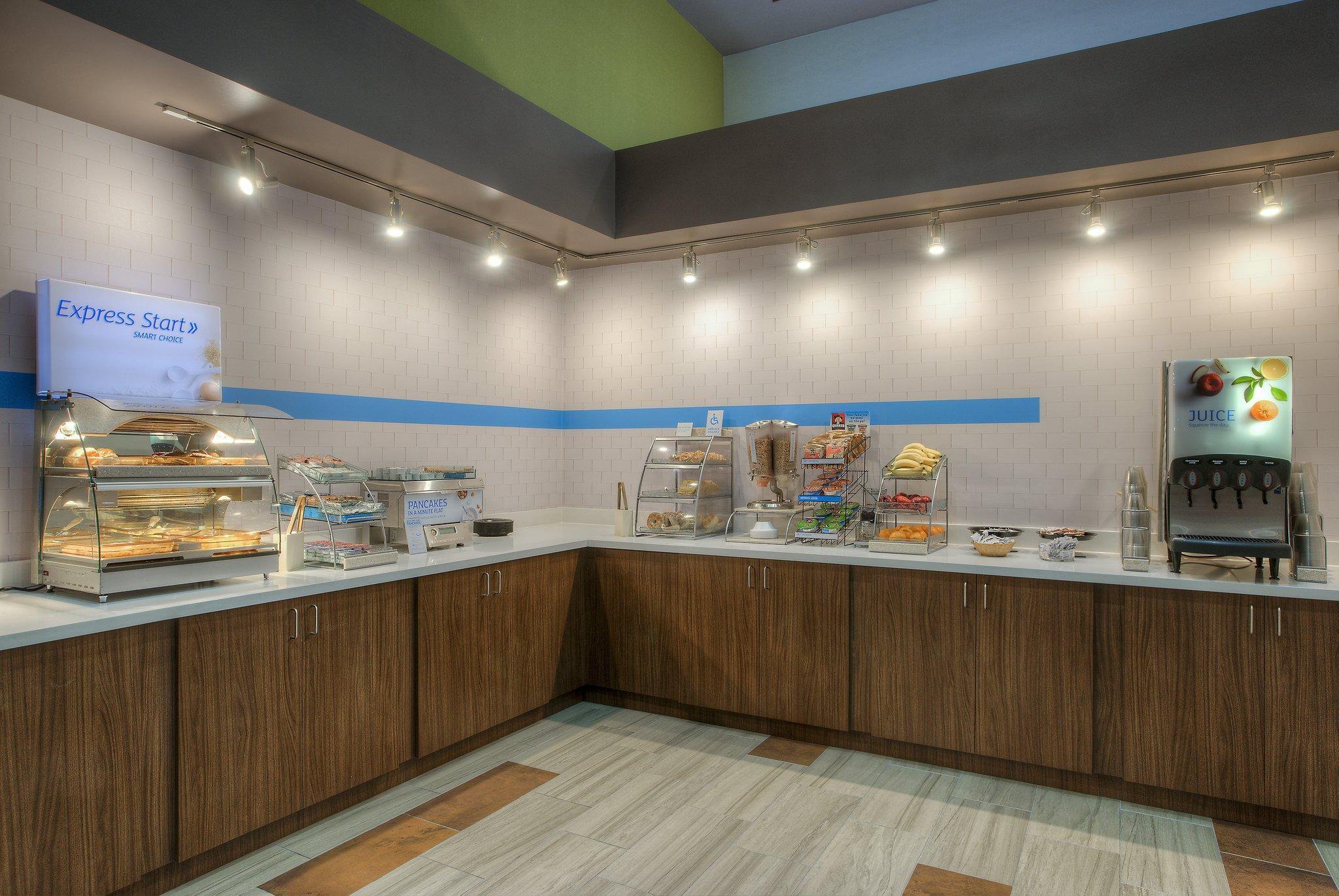 Holiday Inn Express Hotel & Suites Tempe By Ihg Экстерьер фото