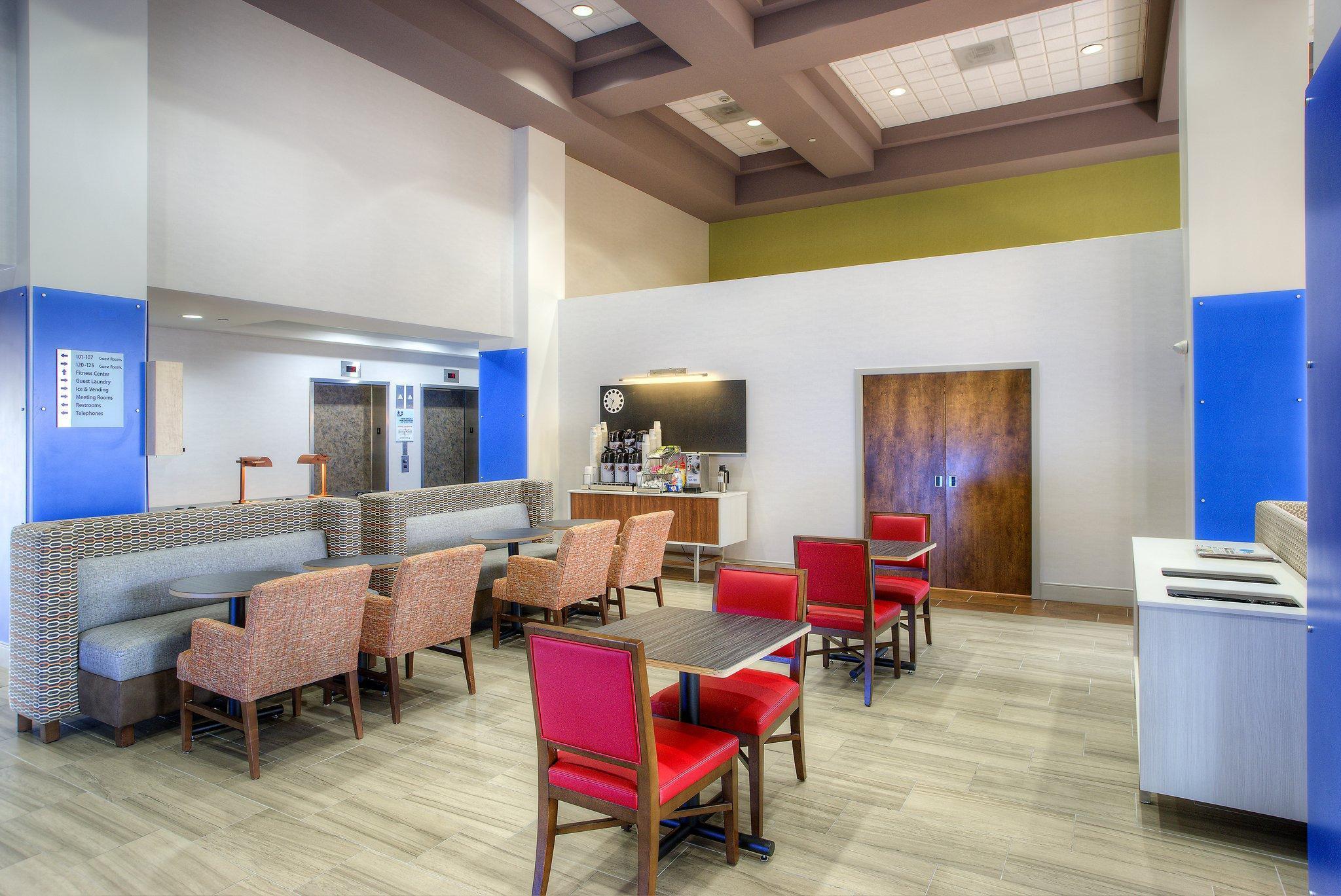 Holiday Inn Express Hotel & Suites Tempe By Ihg Экстерьер фото